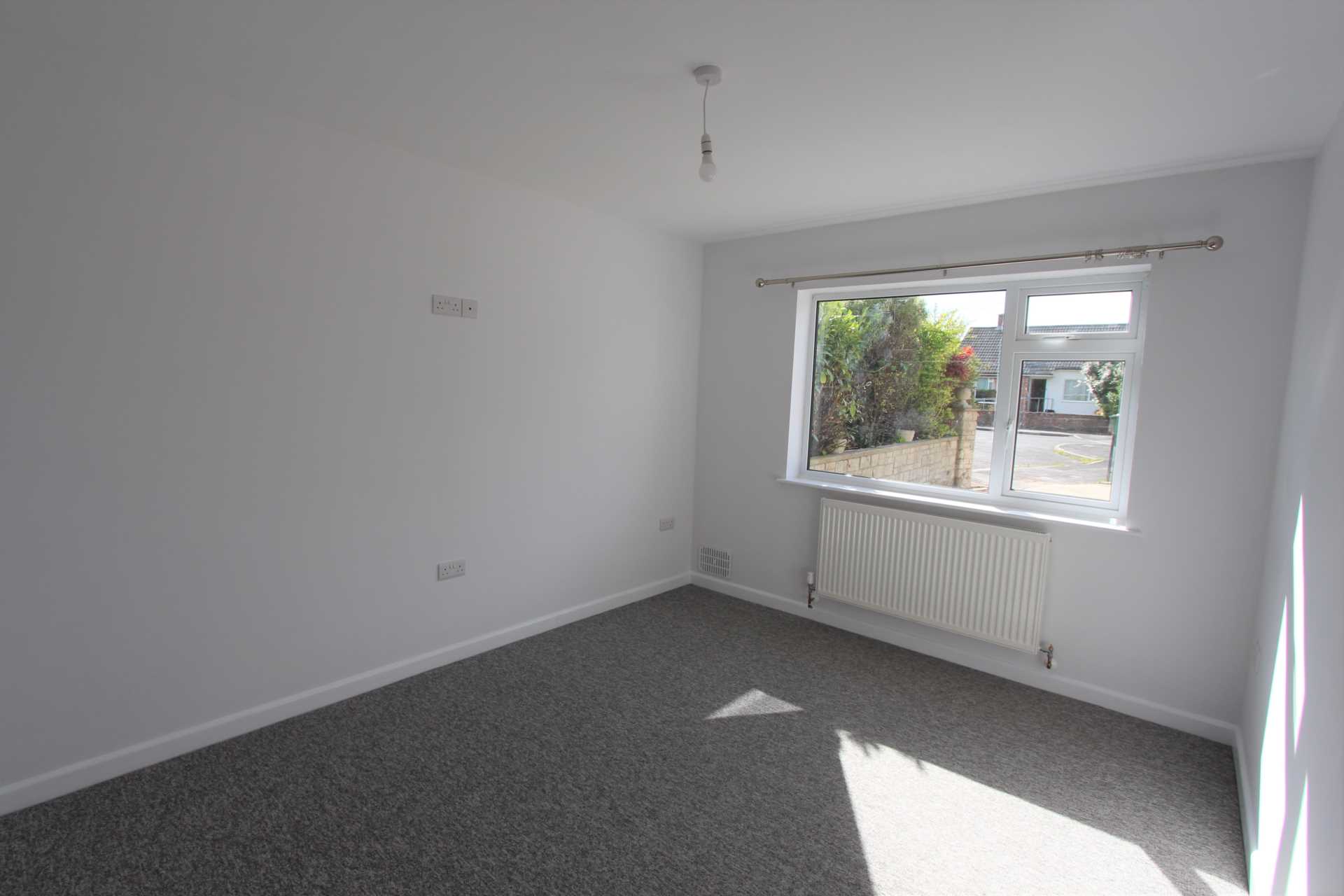 Additional Property Image 2 bedroom Semi Detached to rent in Chard 4