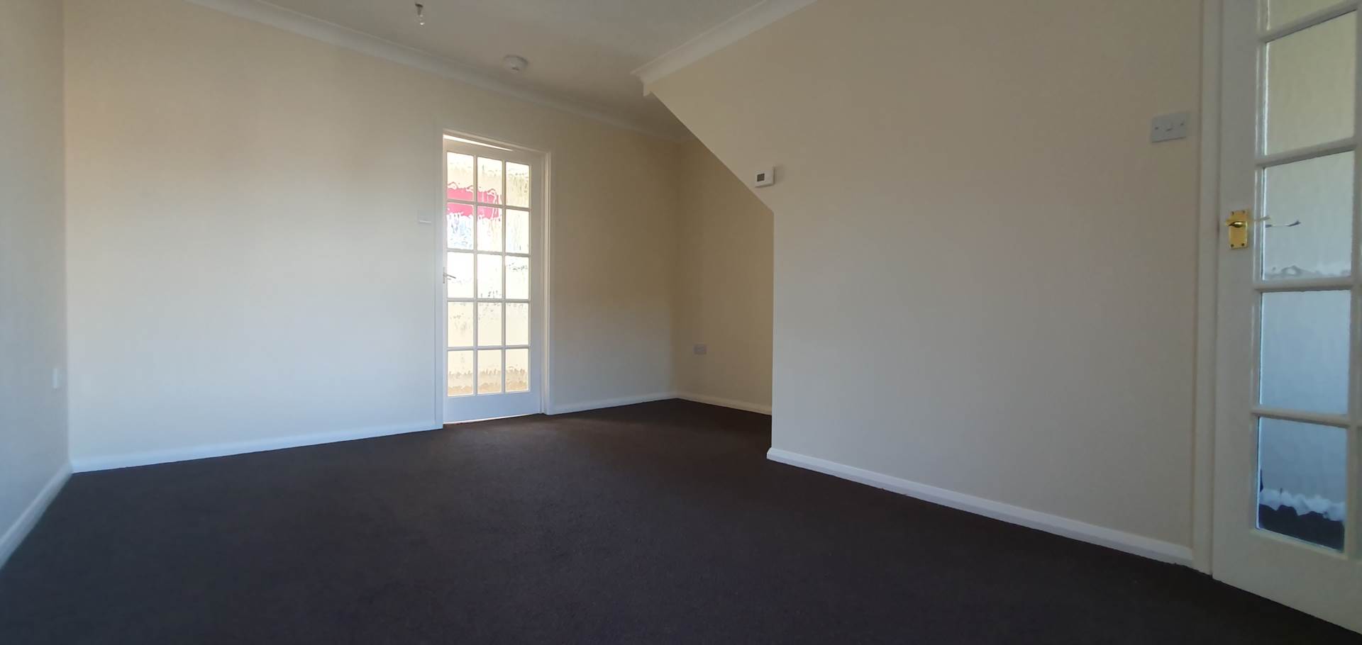 Additional Property Image 2 bedroom Terraced to rent in Chard 2
