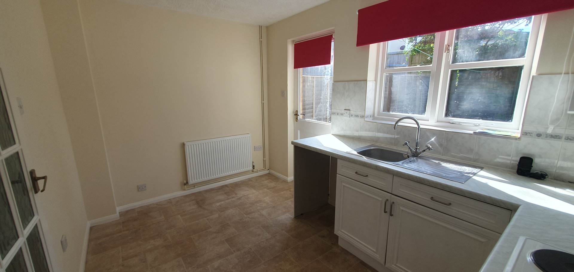Additional Property Image 2 bedroom Terraced to rent in Chard 5