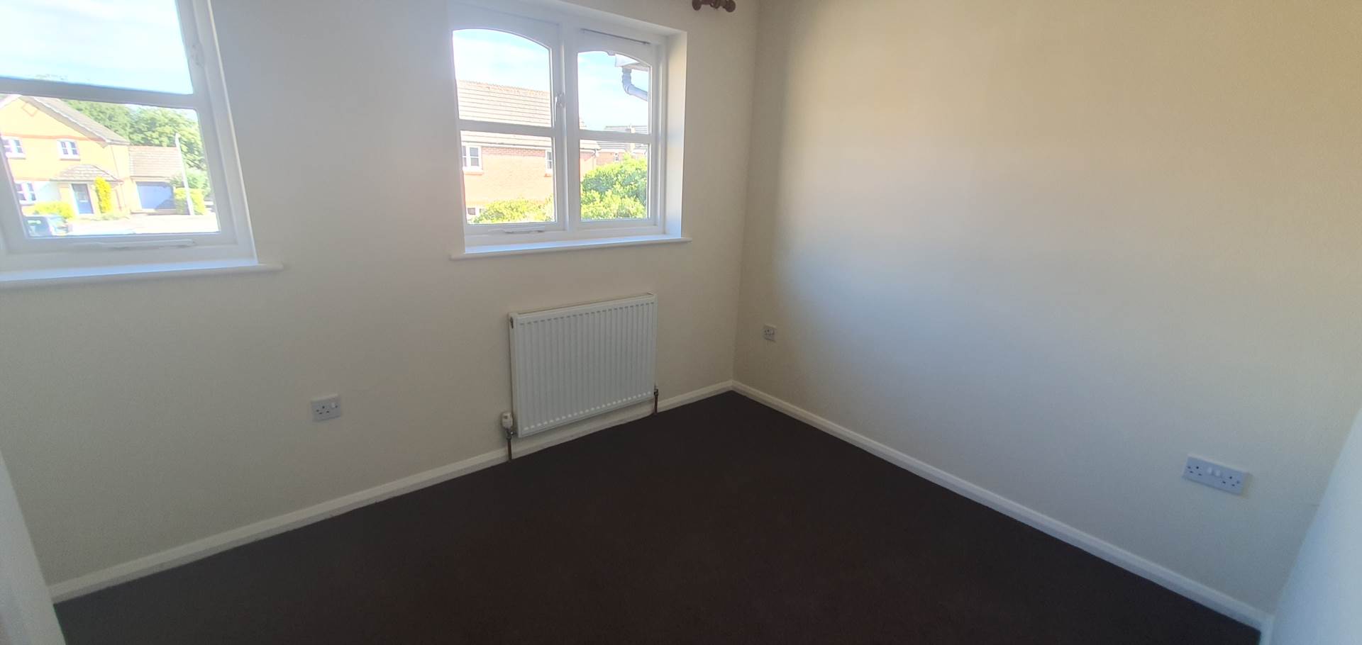 Additional Property Image 2 bedroom Terraced to rent in Chard 7