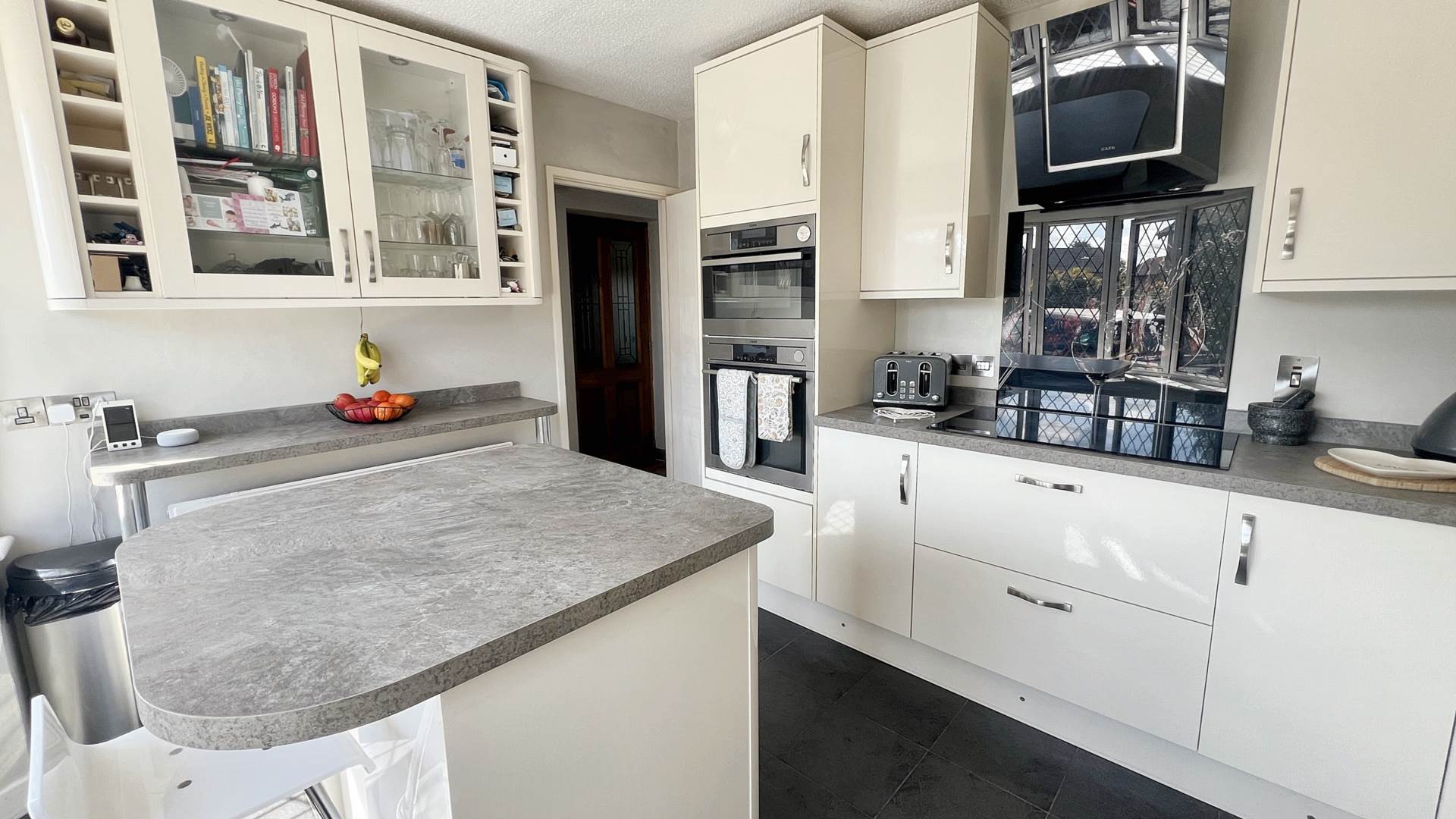 Additional Property Image 3 bedroom Semi Detached for sale in Chard 7