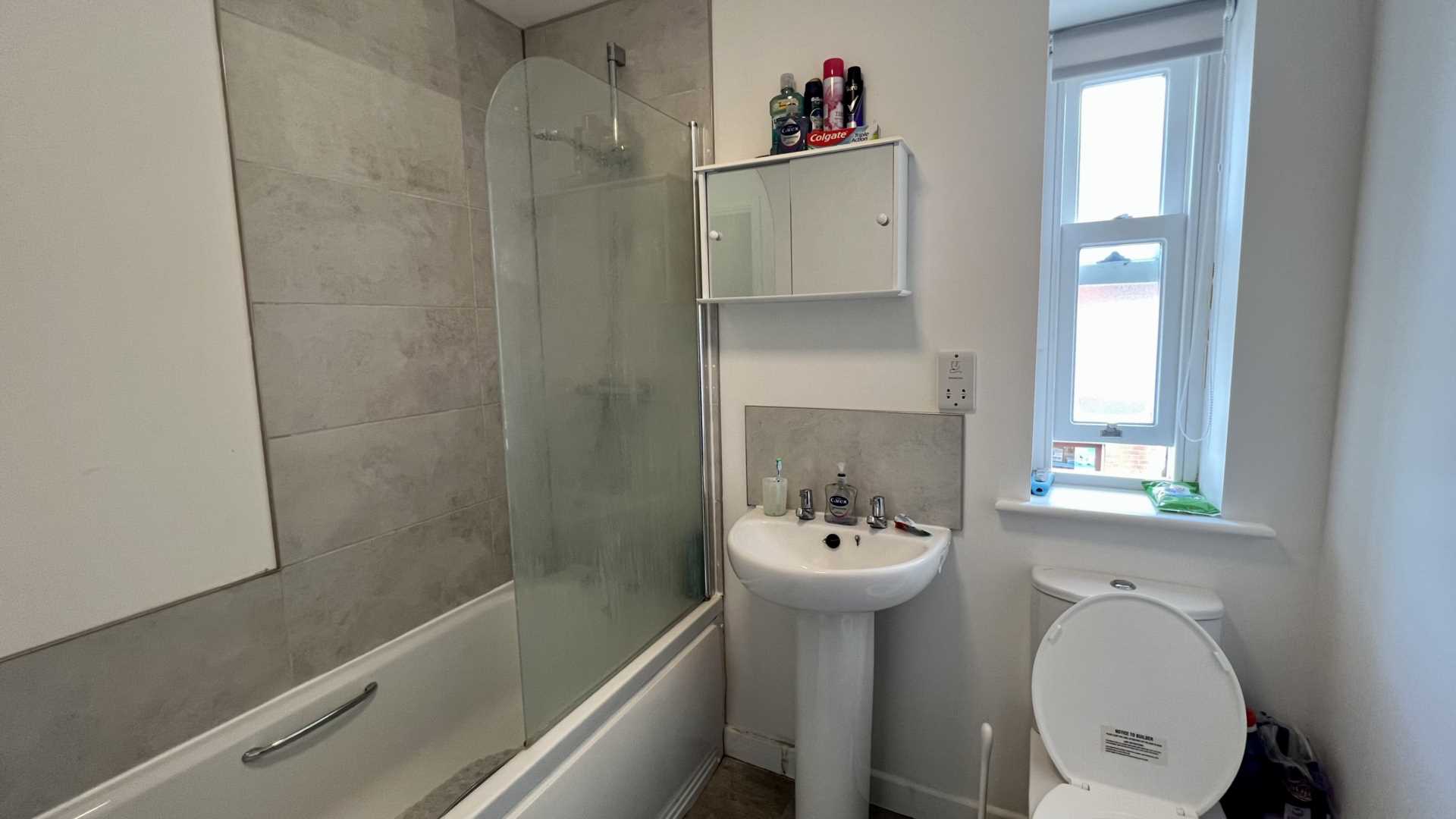 Additional Property Image 1 bedroom Apartment for sale in Ilminster 5