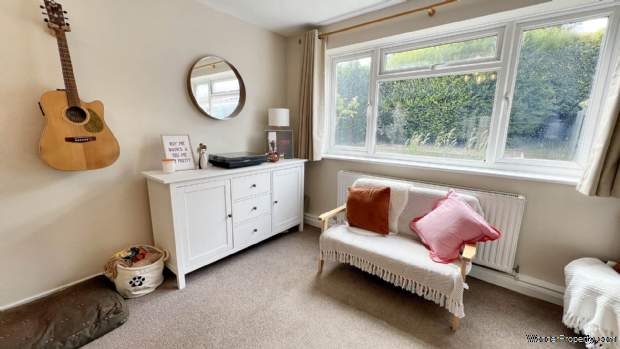 Additional Property Image 4 bedroom Detached for sale in Chard 4