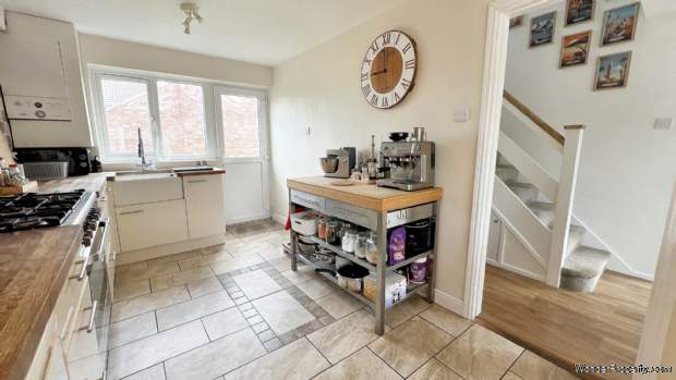 Additional Property Image 4 bedroom Detached for sale in Chard 10