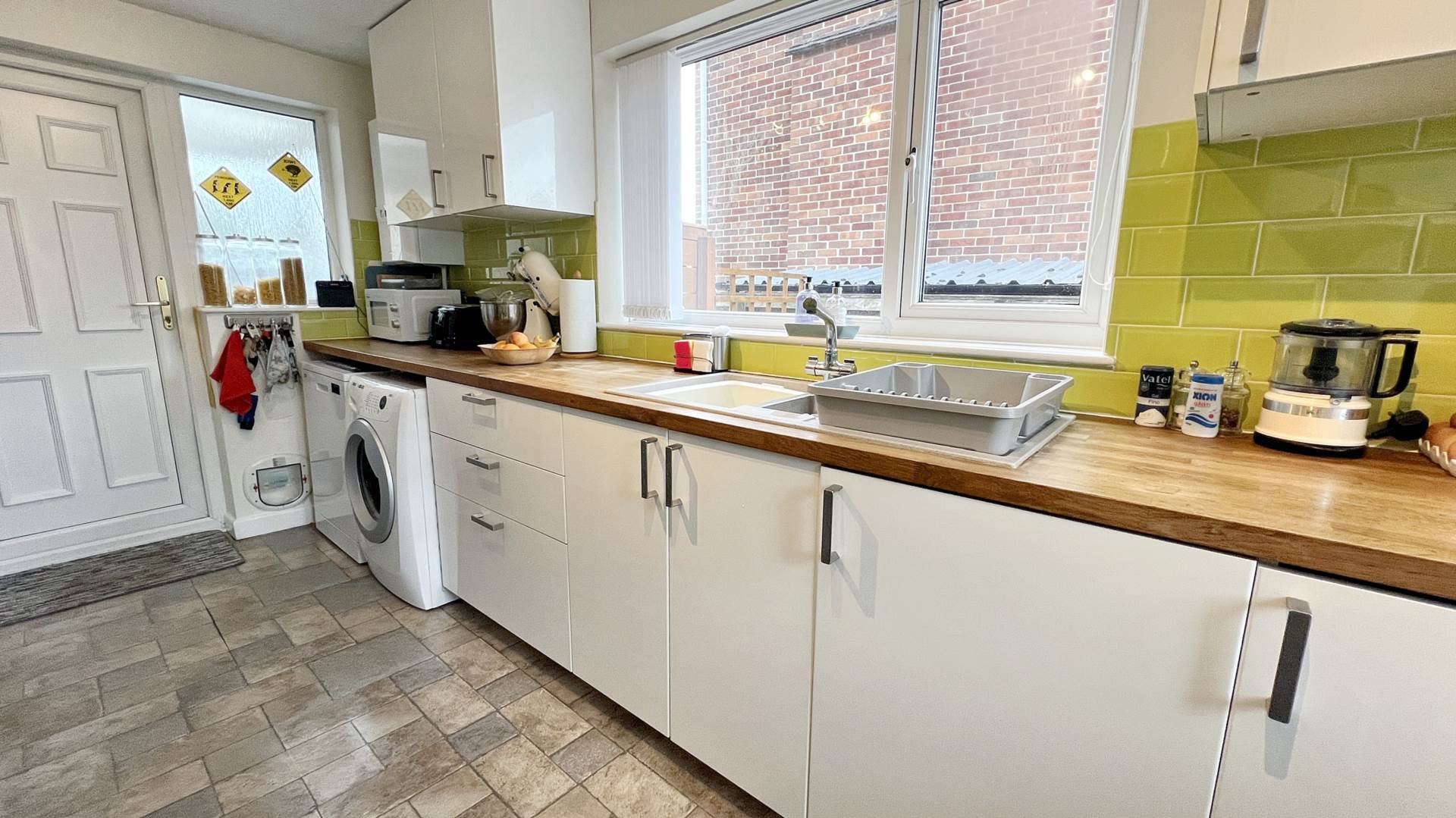 Additional Property Image 5 bedroom Detached for sale in Chard 3