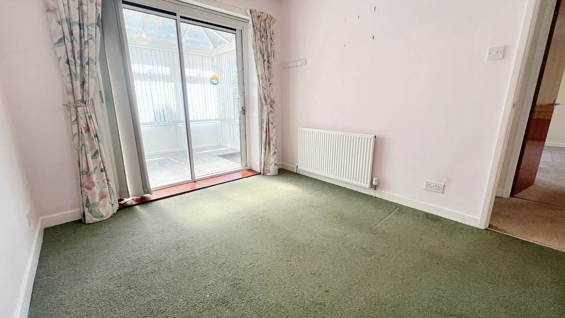 Additional Property Image 2 bedroom Detached Bungalow for sale in Chard 9