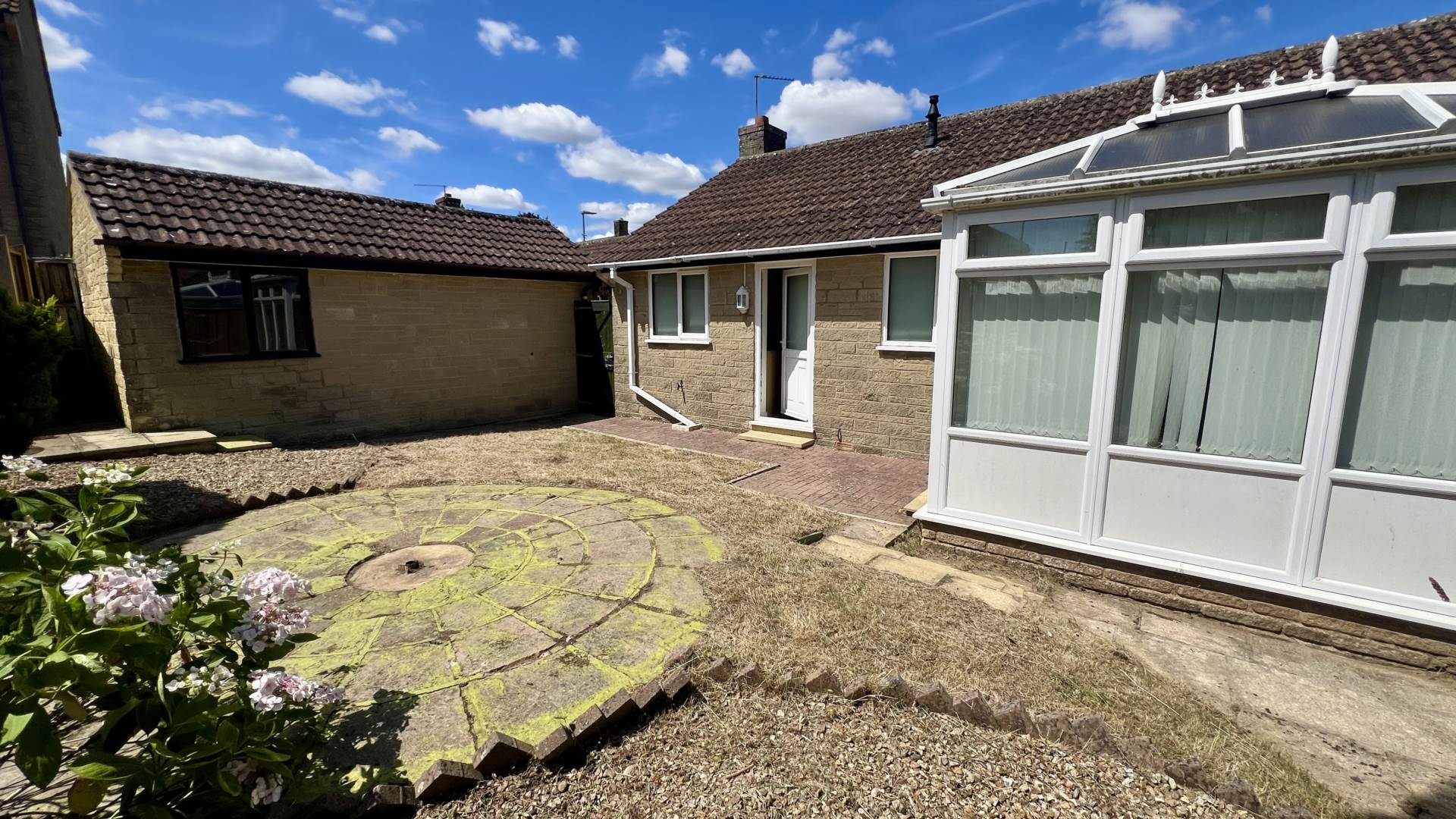 Additional Property Image 2 bedroom Detached Bungalow for sale in Chard 14