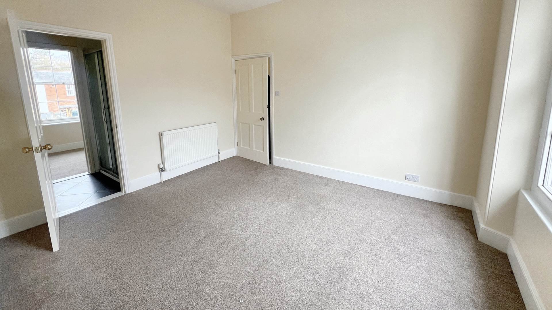 Additional Property Image 3 bedroom Terraced to rent in Chard 14