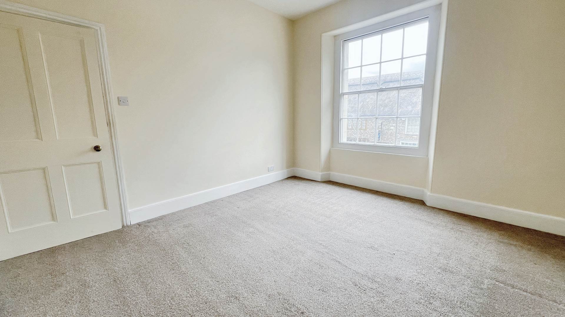 Additional Property Image 3 bedroom Terraced to rent in Chard 15