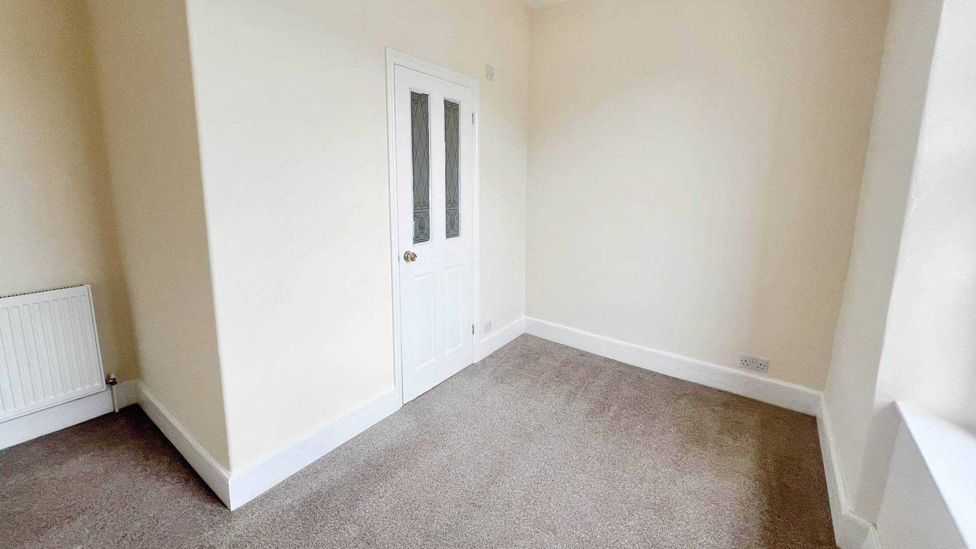 Additional Property Image 3 bedroom Terraced to rent in Chard 19