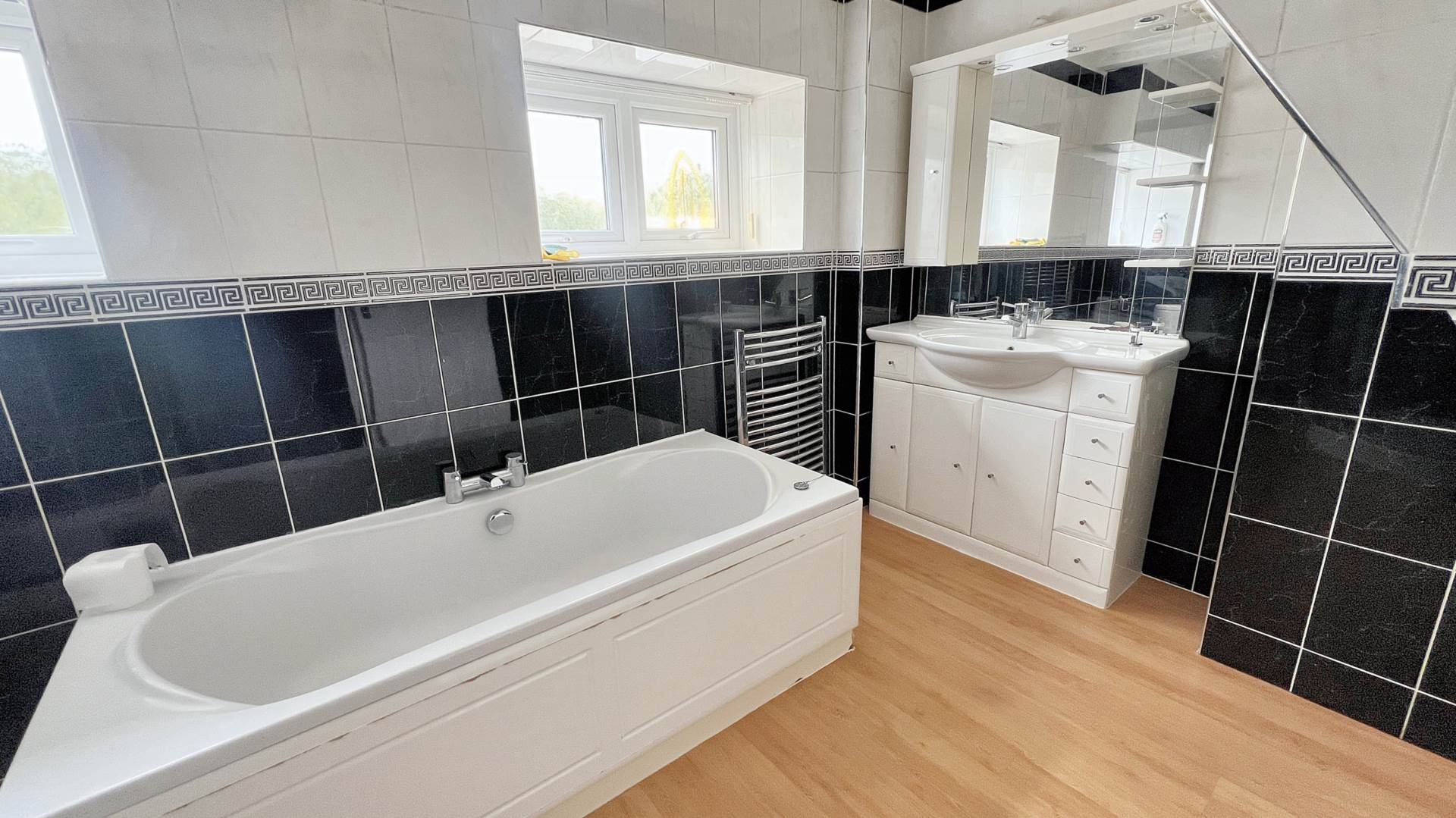 Additional Property Image 1 bedroom Terraced for sale in Chard 11