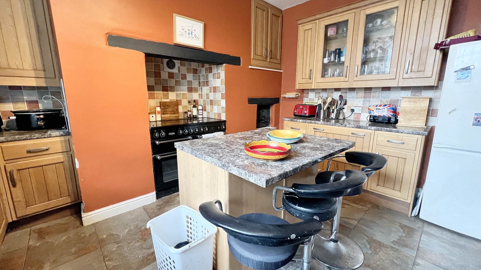 Additional Property Image 3 bedroom Terraced for sale in Ilminster 7