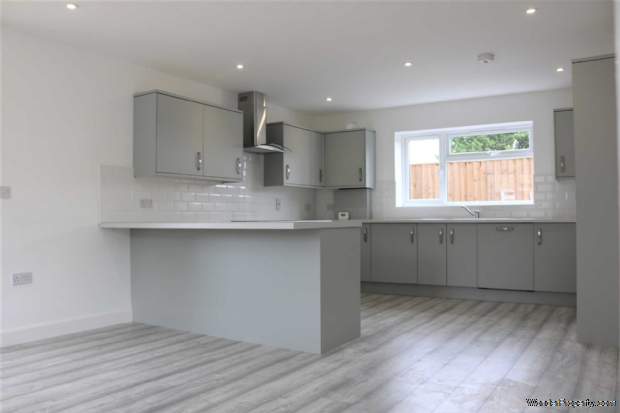 Additional Property Image 3 bedroom Detached to rent in Witney 8