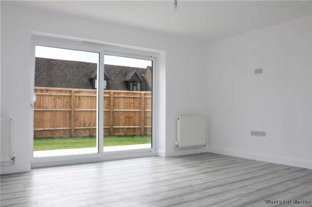 Additional Property Image 3 bedroom Detached to rent in Witney 10