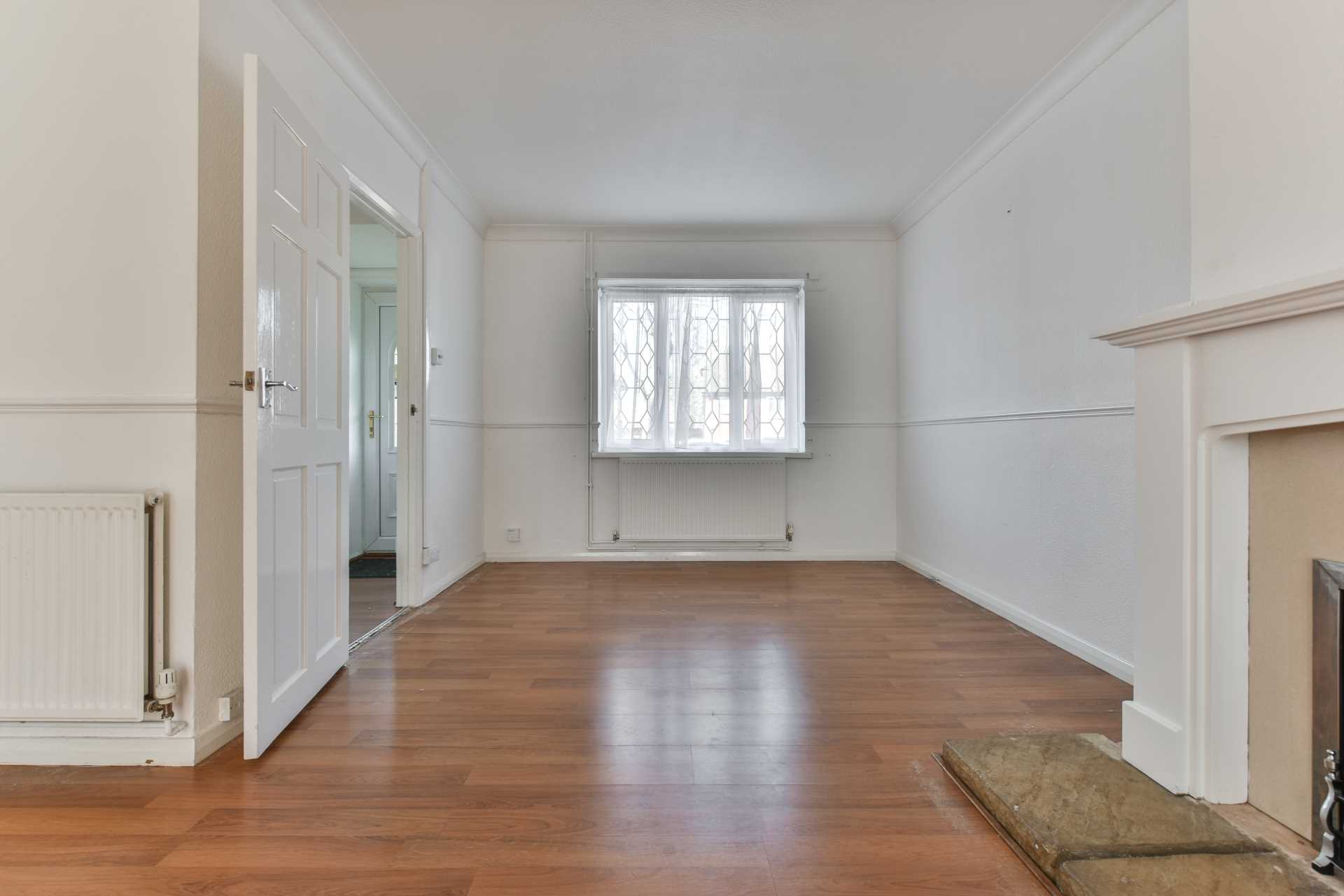 Additional Property Image 3 bedroom Semi Detached to rent in Banstead 3