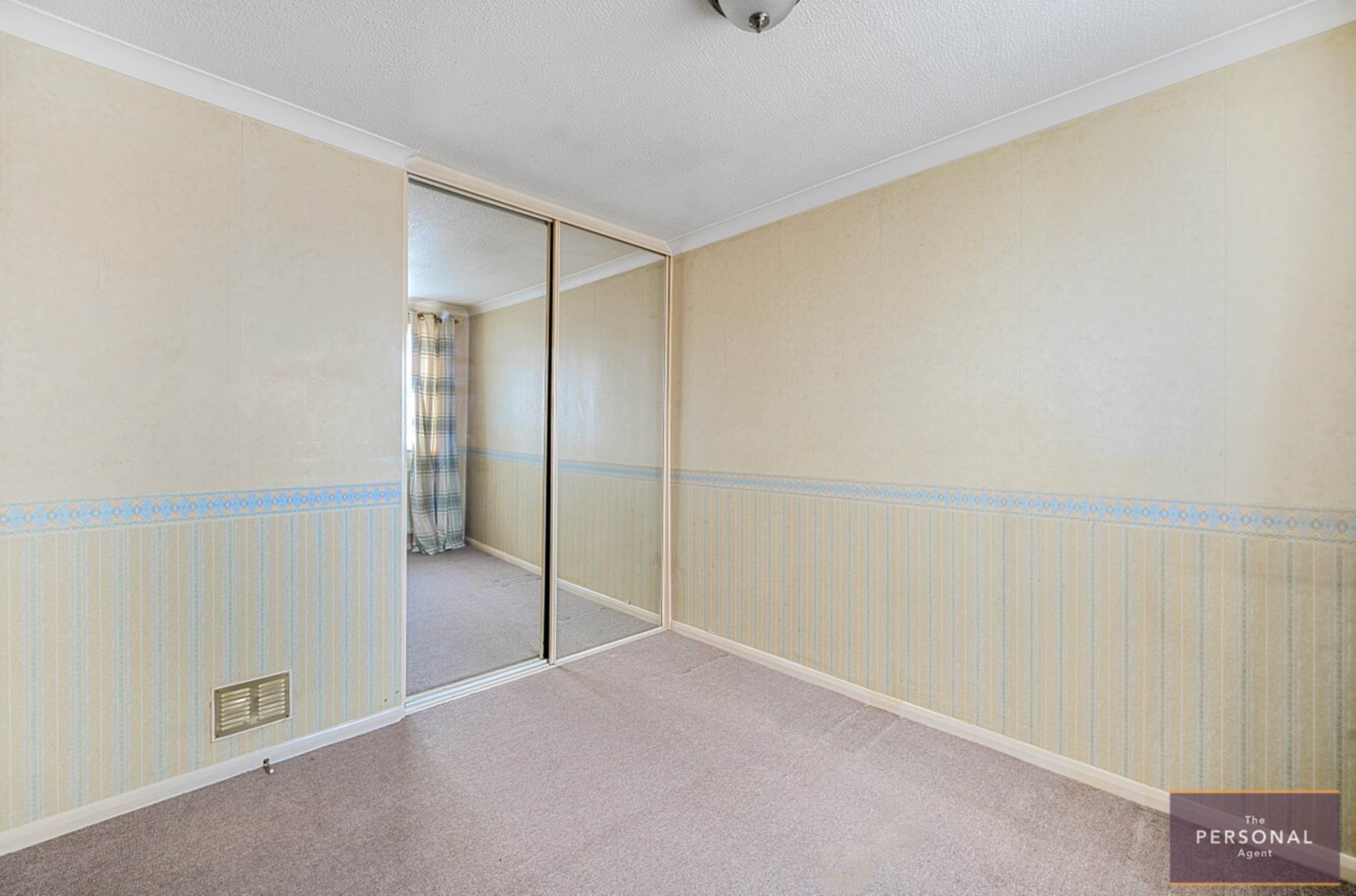 Additional Property Image 3 bedroom Semi Detached to rent in Tadworth 12