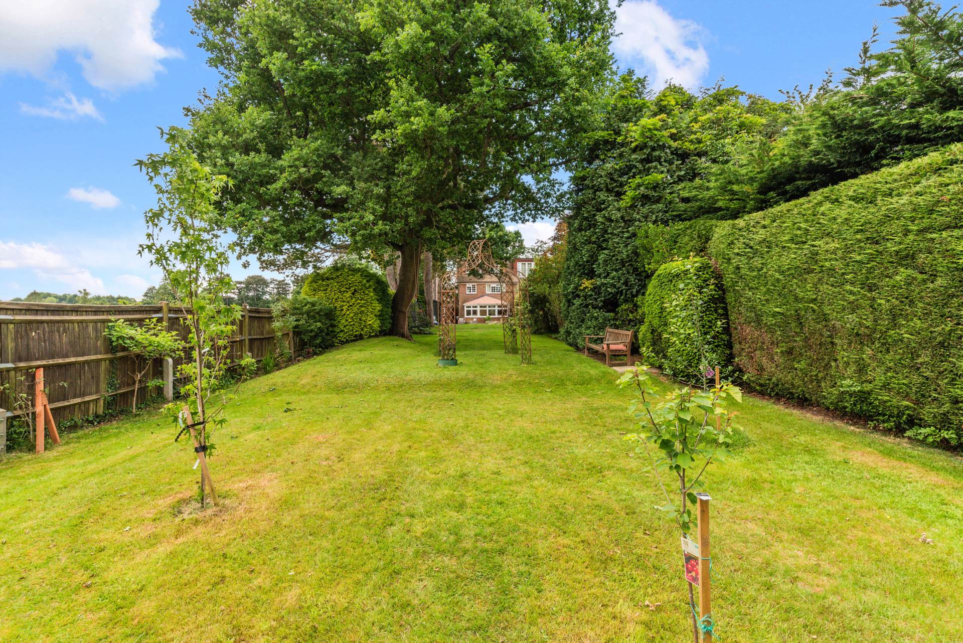 Additional Property Image 4 bedroom Semi Detached to rent in Banstead 14