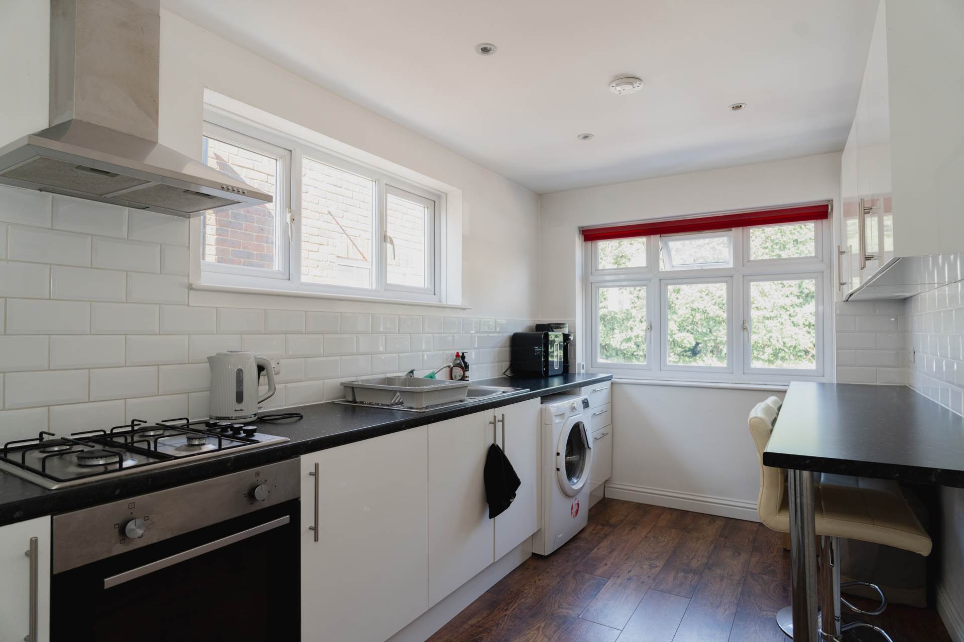Additional Property Image 2 bedroom Flat to rent in Tadworth 2