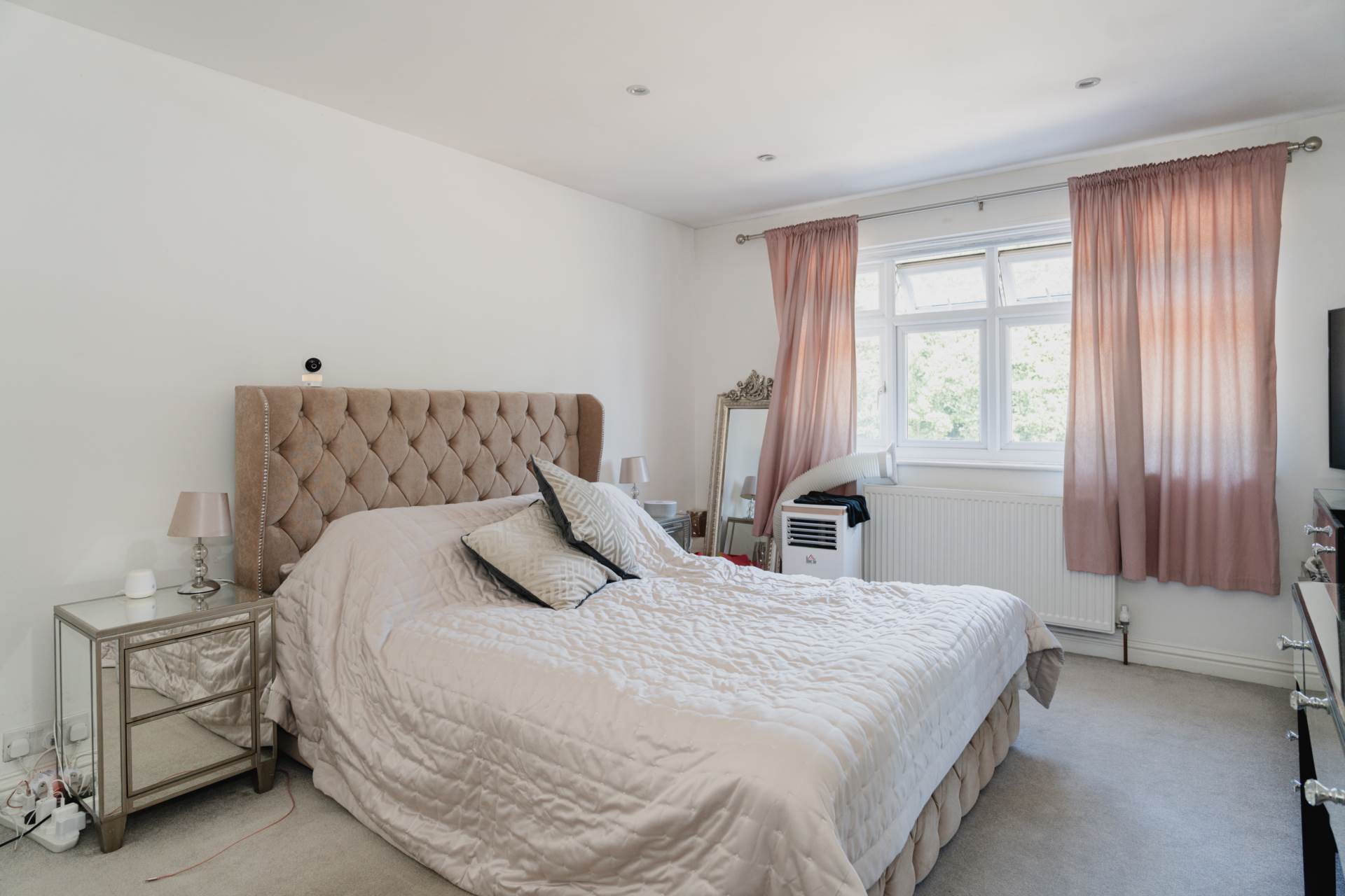 Additional Property Image 2 bedroom Flat to rent in Tadworth 3
