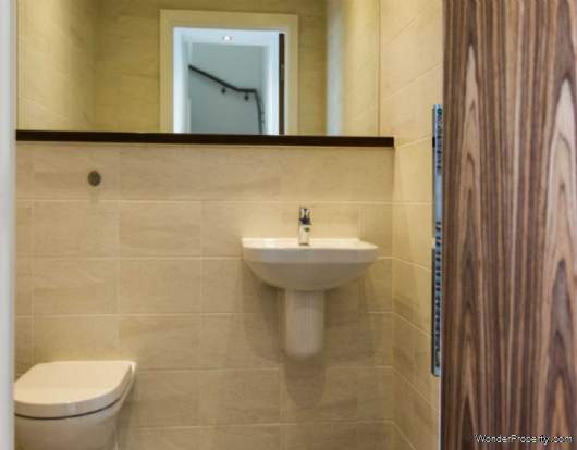 Additional Property Image 2 bedroom Apartment for sale in Salford 7