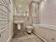 2 bedroom Apartment for sale in Birmingham