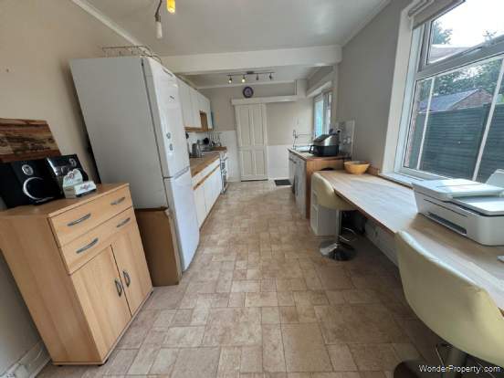 Additional Property Image 3 bedroom Semi Detached for sale in Taunton 5