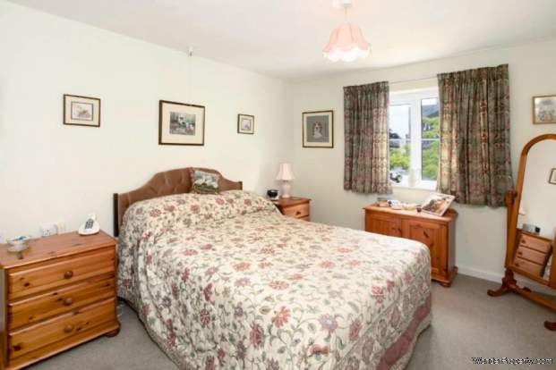 Additional Property Image 2 bedroom Flat for sale in Taunton 7