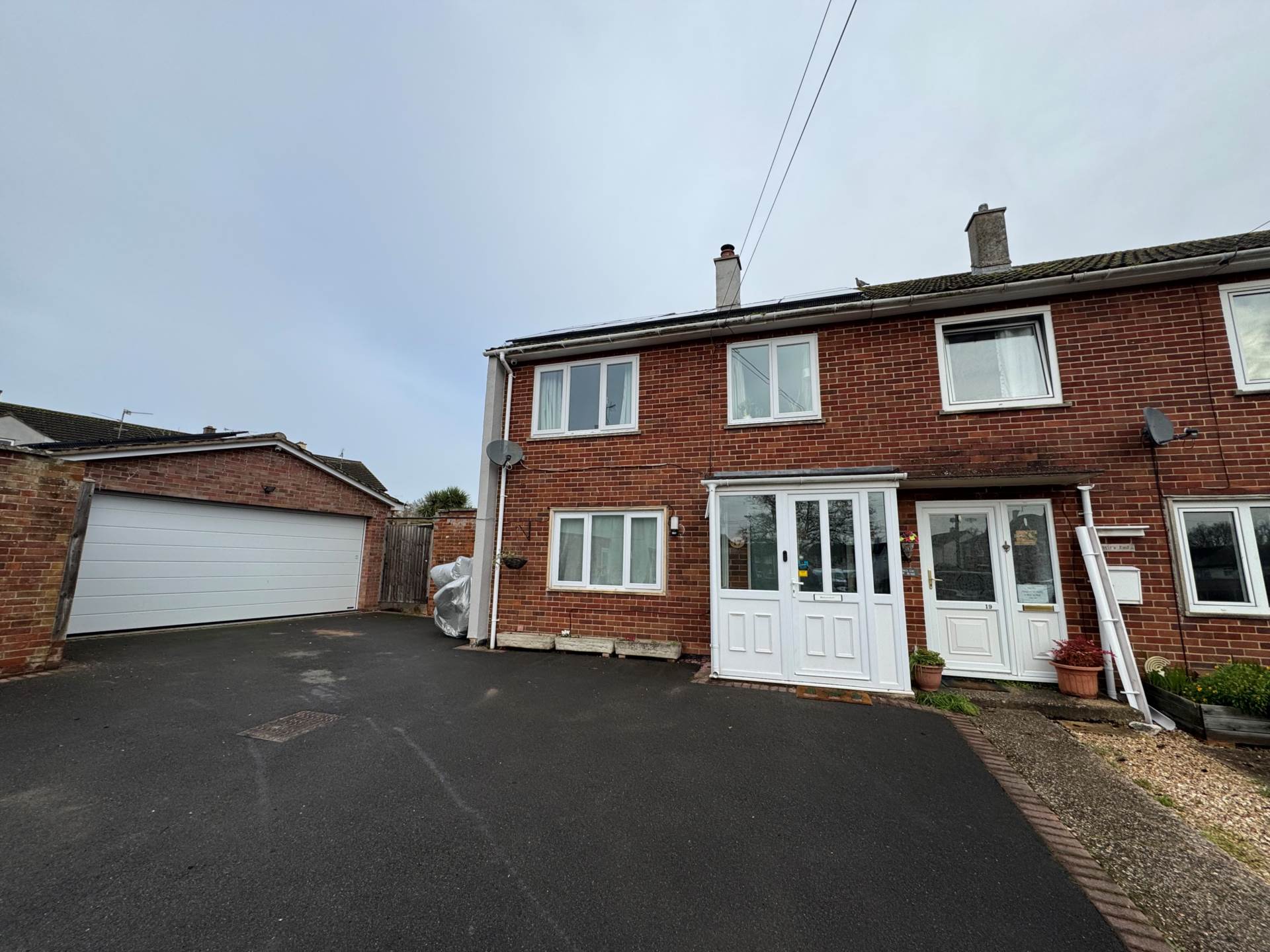 3 bedroom End of Terrace for sale in Taunton