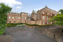 1 bedroom Flat for sale in Taunton