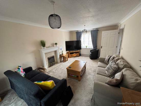 Additional Property Image 4 bedroom Detached for sale in Taunton 3