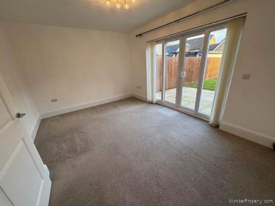 Additional Property Image 4 bedroom Semi Detached for sale in Taunton 2