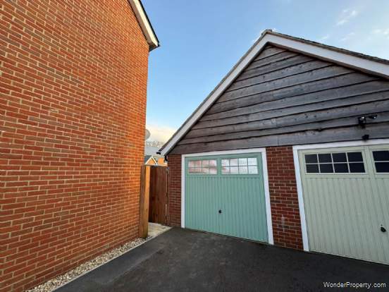 Additional Property Image 4 bedroom Semi Detached for sale in Taunton 8
