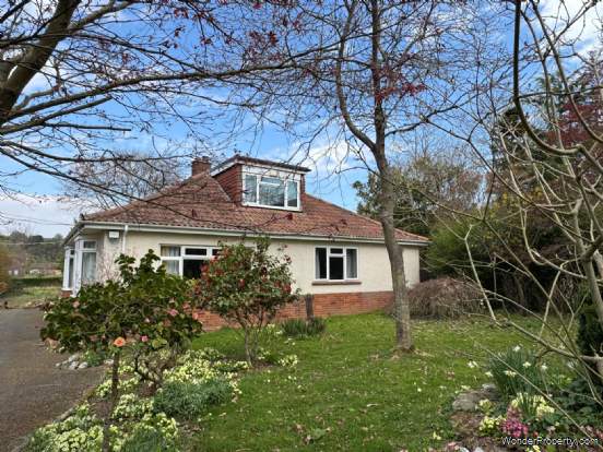 Additional Property Image 3 bedroom Detached Bungalow for sale in Taunton 2