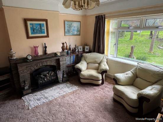 Additional Property Image 3 bedroom Detached Bungalow for sale in Taunton 3
