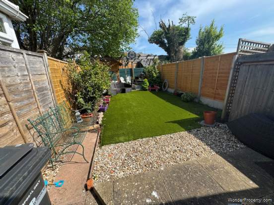 Additional Property Image 2 bedroom Terraced for sale in Taunton 3