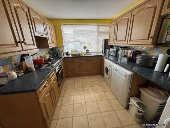 Additional Property Image 3 bedroom Terraced for sale in Taunton 5