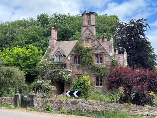 Additional Property Image 3 bedroom Detached for sale in Taunton 2