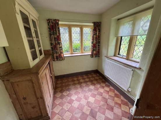 Additional Property Image 3 bedroom Detached for sale in Taunton 8