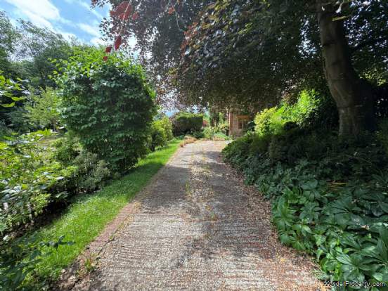 Additional Property Image 3 bedroom Detached for sale in Taunton 13