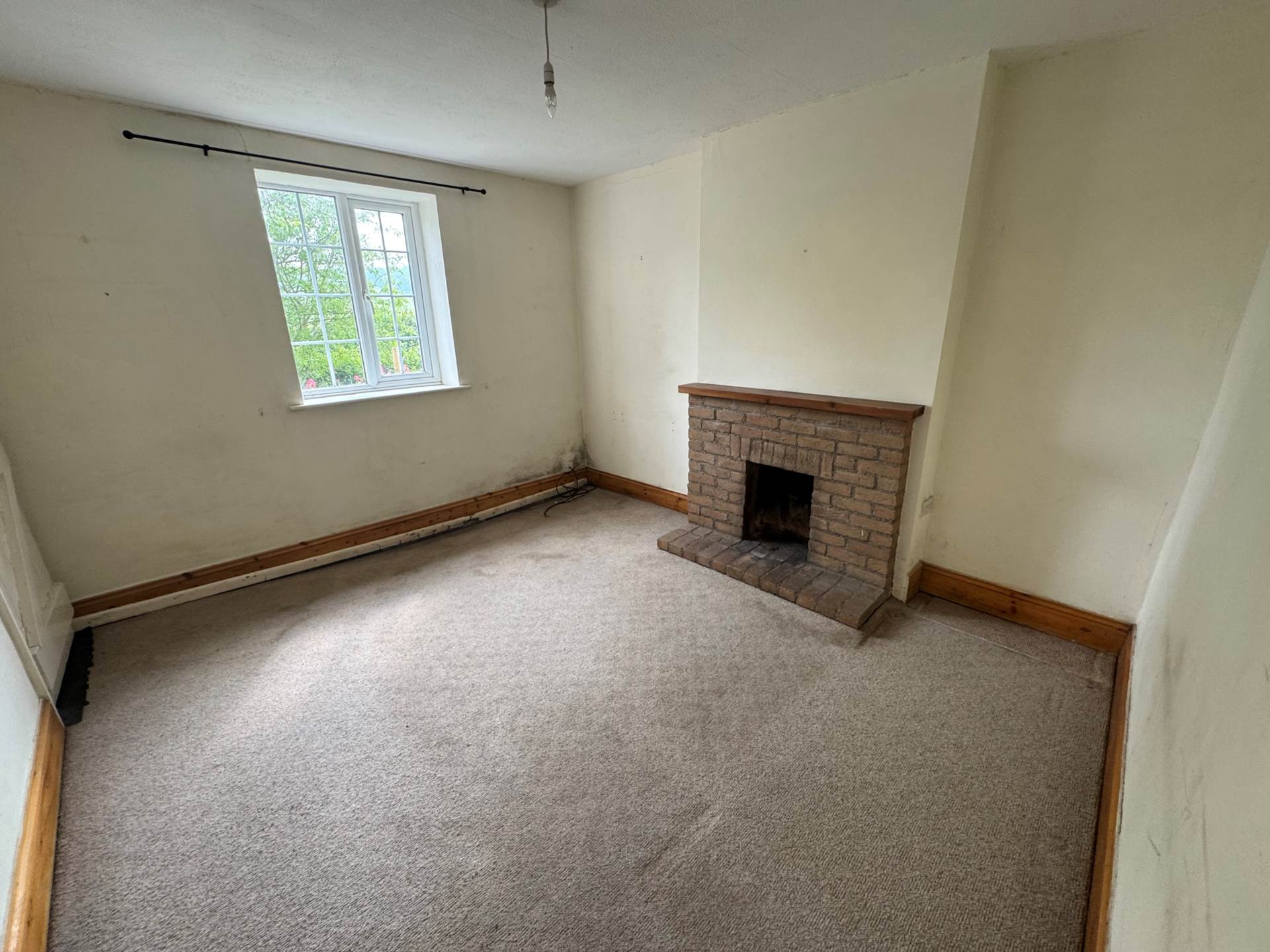 Additional Property Image 3 bedroom Cottage for sale in Taunton 2