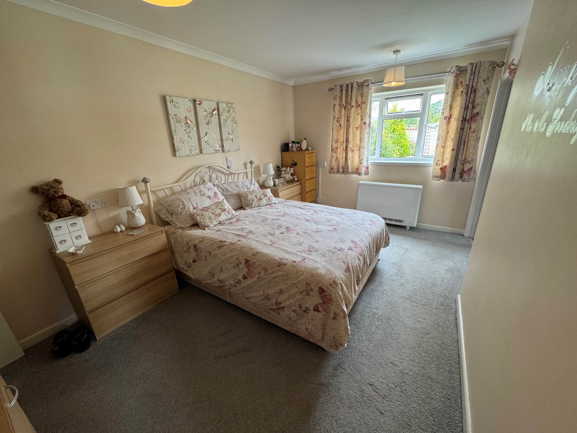 Additional Property Image 2 bedroom Bungalow for sale in Taunton 6