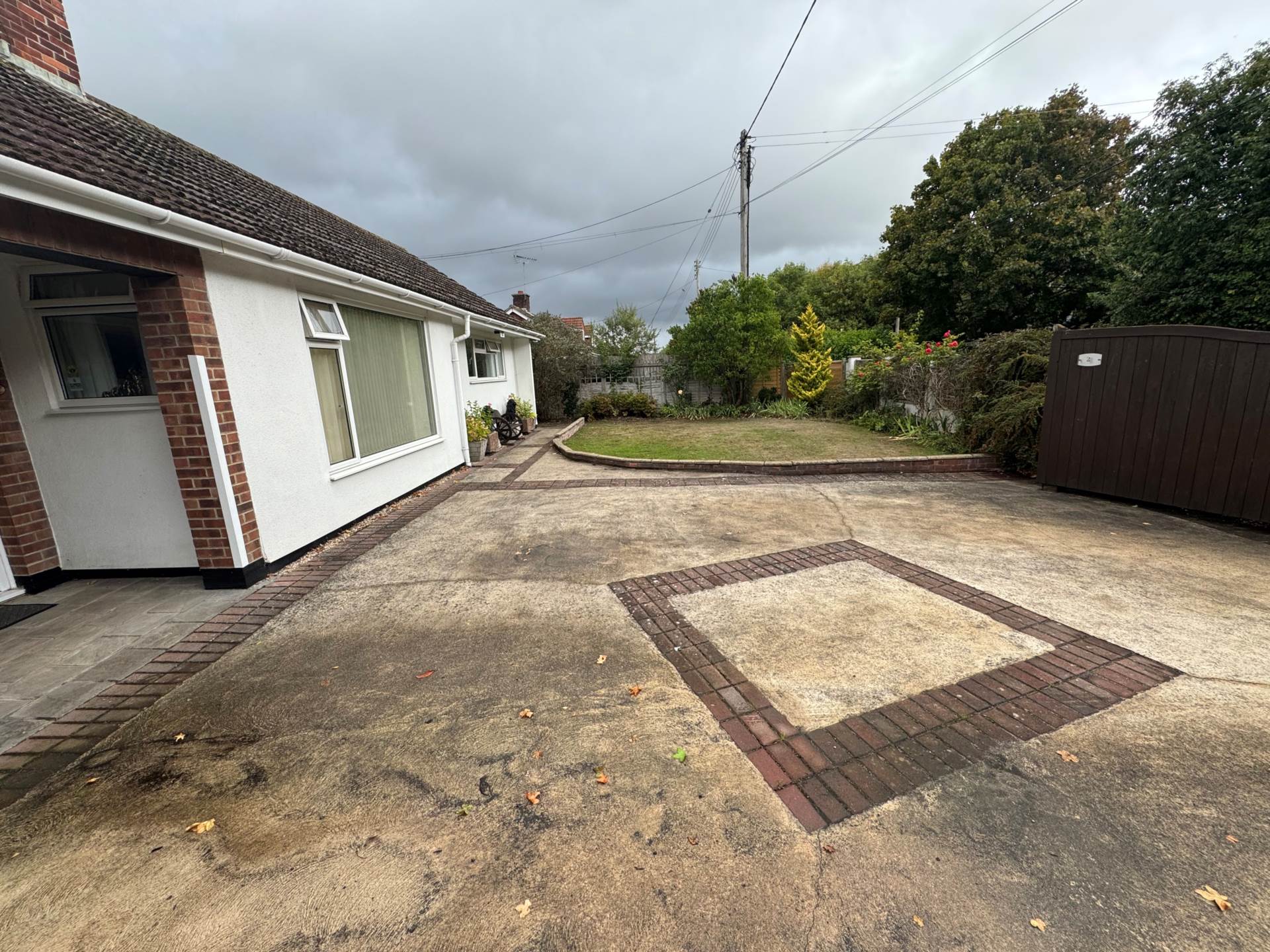 Additional Property Image 2 bedroom Bungalow for sale in Taunton 10