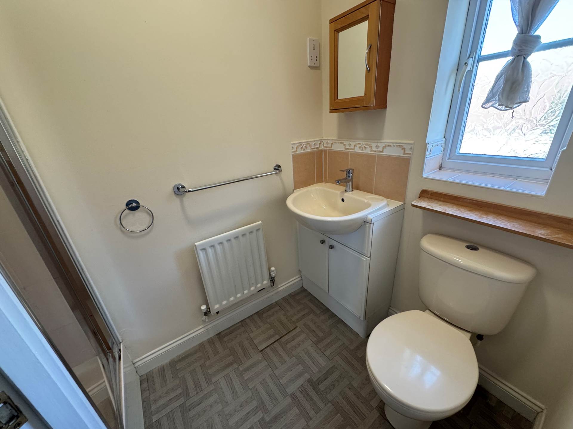 Additional Property Image 4 bedroom Detached for sale in Taunton 10