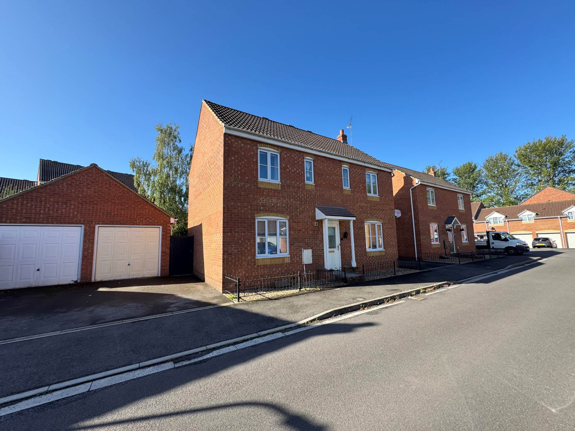 Additional Property Image 4 bedroom Detached for sale in Taunton 20