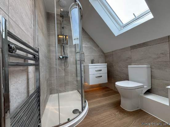 Additional Property Image 2 bedroom Penthouse for sale in Broadstone 10