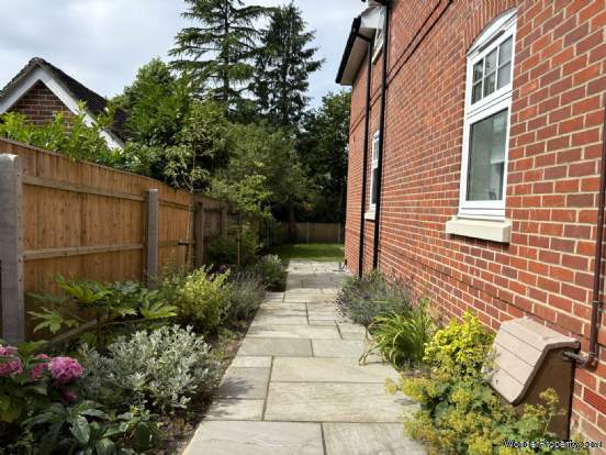 Additional Property Image 2 bedroom Penthouse for sale in Broadstone 17