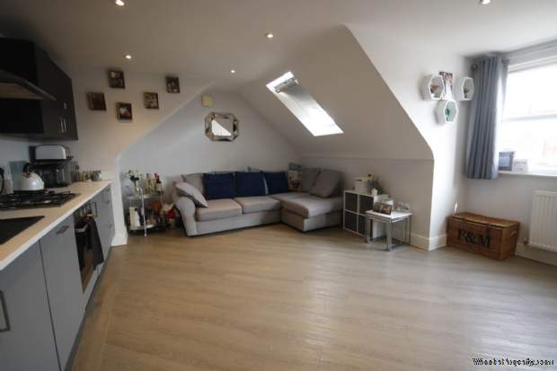 Additional Property Image 1 bedroom Apartment for sale in Poole 2