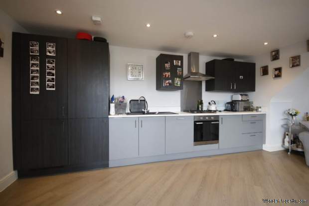 Additional Property Image 1 bedroom Apartment for sale in Poole 6