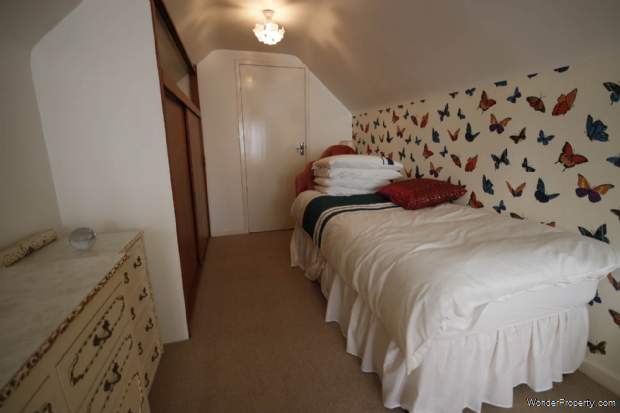 Additional Property Image 3 bedroom Detached Bungalow for sale in Bournemouth 11