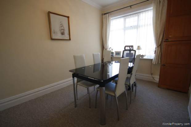 Additional Property Image 3 bedroom Apartment for sale in Bournemouth 5